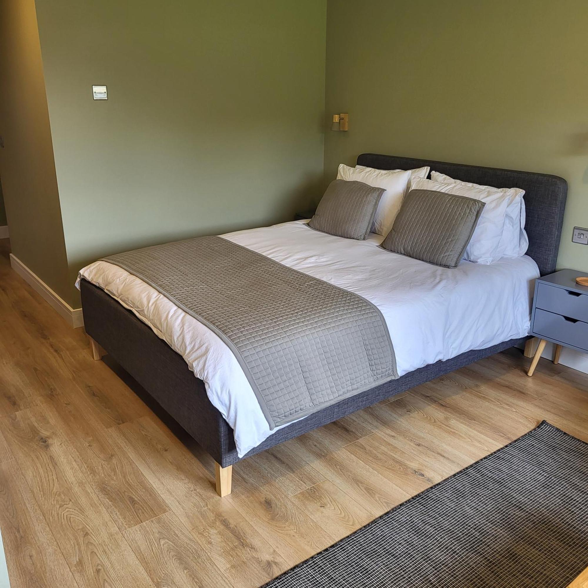 Open Acres Accommodation And Airport Parking Backwell Екстериор снимка