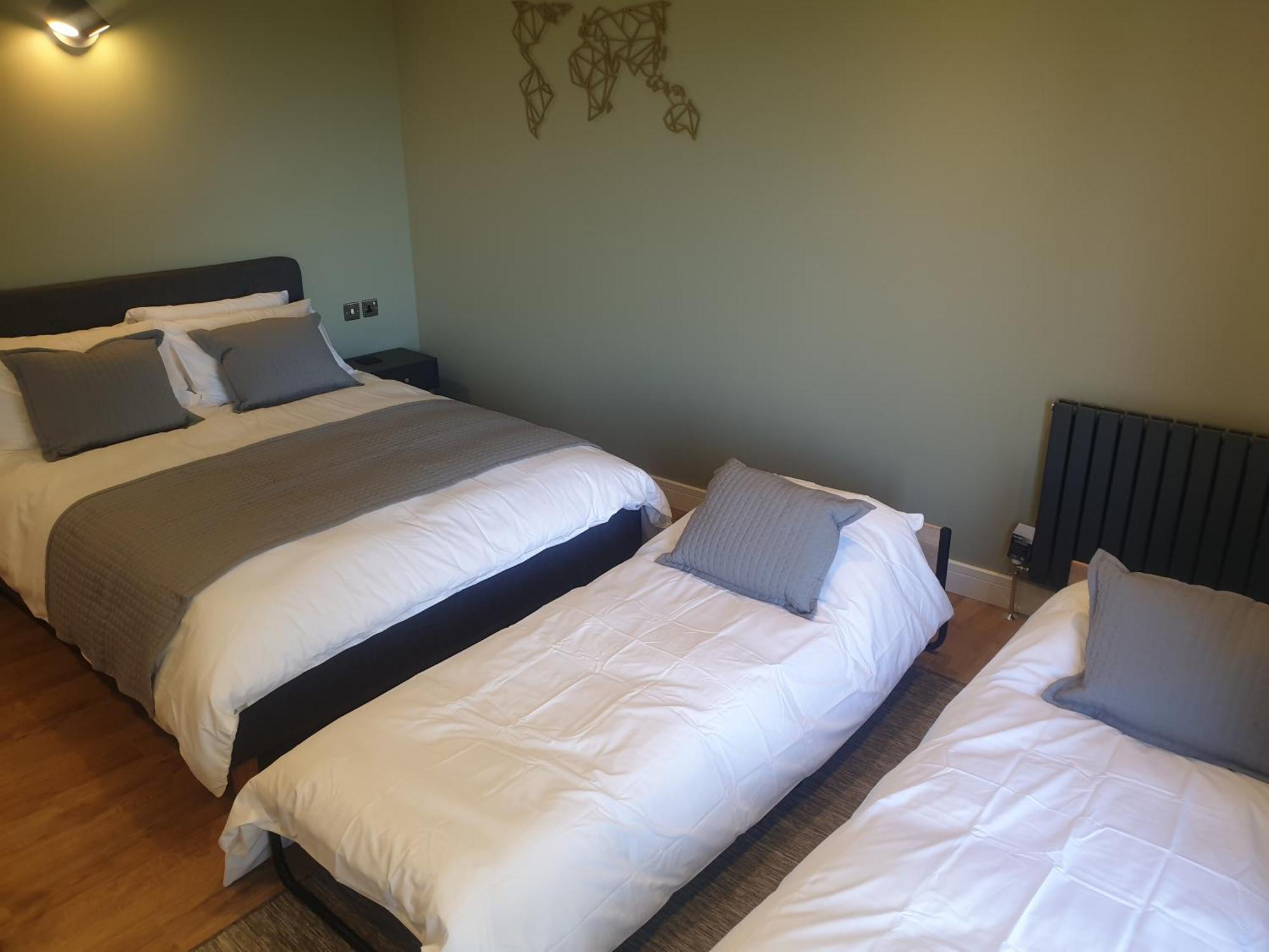 Open Acres Accommodation And Airport Parking Backwell Екстериор снимка